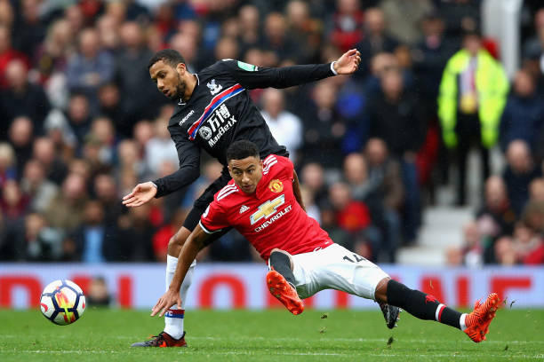 地区经济迎 地区经济迎